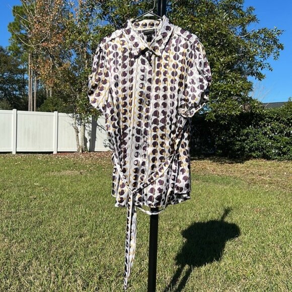 Lane Bryant Size 22/24 button down top with removable belt - Picture 1 of 15
